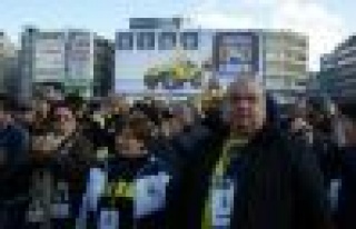 Fenerbahçe Kadıköy'de miting düzenledi...