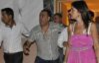 Haluk Levent tehditler yüzünden karakola sığındı