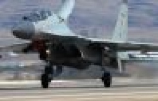 Rusya Irak'a 10 adet Sukhoi savaş uçağını teslim...