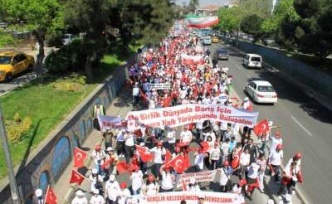  Maltepe, Gençlik için yürüdü