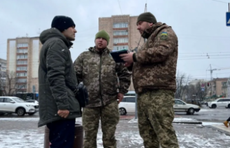 Ukrayna cephe hattına gönderecek asker bulmakta zorlanıyor