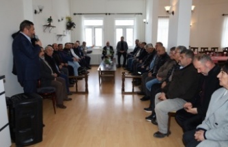 Orta Belediye Başkanı Ömer Bezci, muhtarlarla buluştu