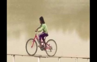 Bisiklet Cambazı Çocuklar Yarışıyor
