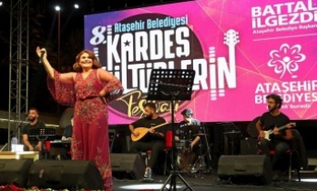 ATAŞEHİR’İN DÖRT BİR YANINDA FESTİVAL COŞKUSU DEVAM EDİYOR