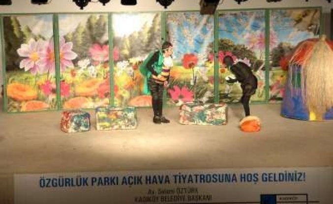 Kadıköy Belediyesi 10. Çocuk Tiyatro Festivali Başladı