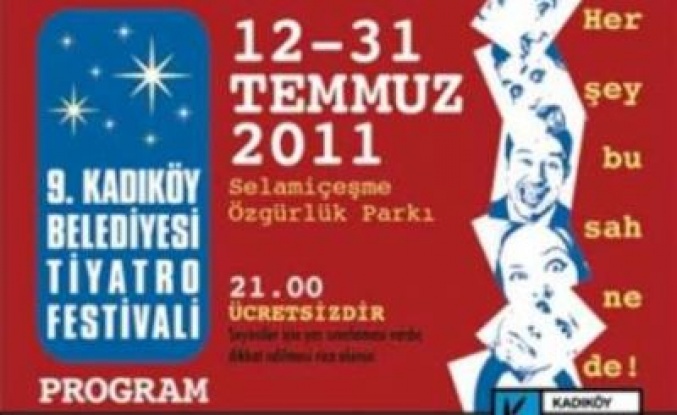 Kadıköy'de Yıldızlar Altında Tiyatro Keyfi Başlıyor Açık havada tiyatro keyfi bir başka...  