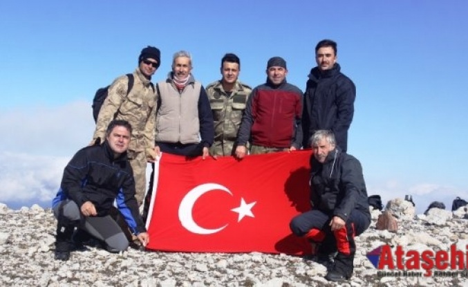 Ilgaz Dağı Küçük Hacettepe Tırmanışı Başarıyla Gerçekleştirildi