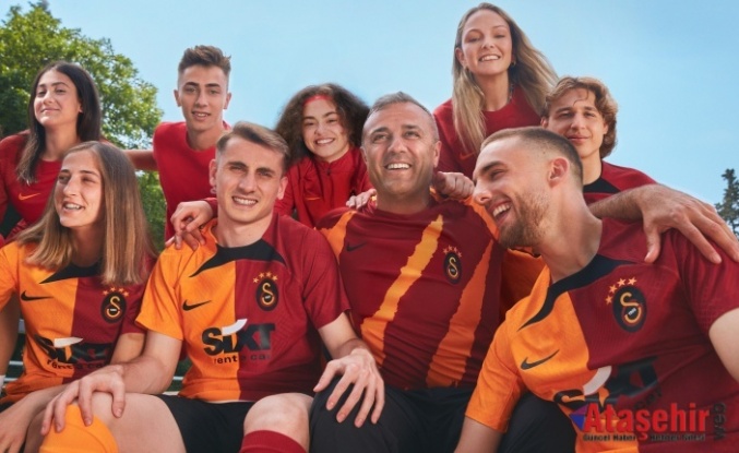 GALATASARAY 2022 – 2023 SEZON FORMALARINI TANITTI!