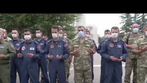 TurAz Kartalı Tatbikatında Türk ve Azeri Askerleri Arasında Bayramlaşma 2020